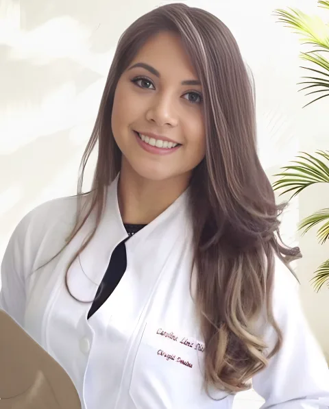 Dra. Carolina Lima