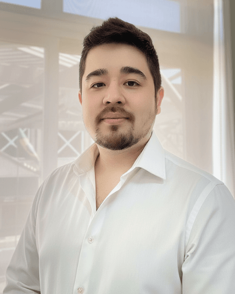 Dr Ricardo Tachibana - OdontoGama