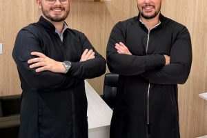 Conserto de prótese